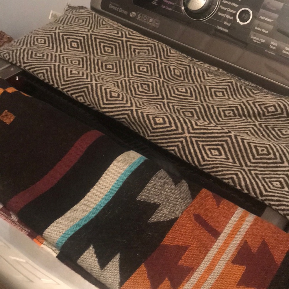 2 scarves